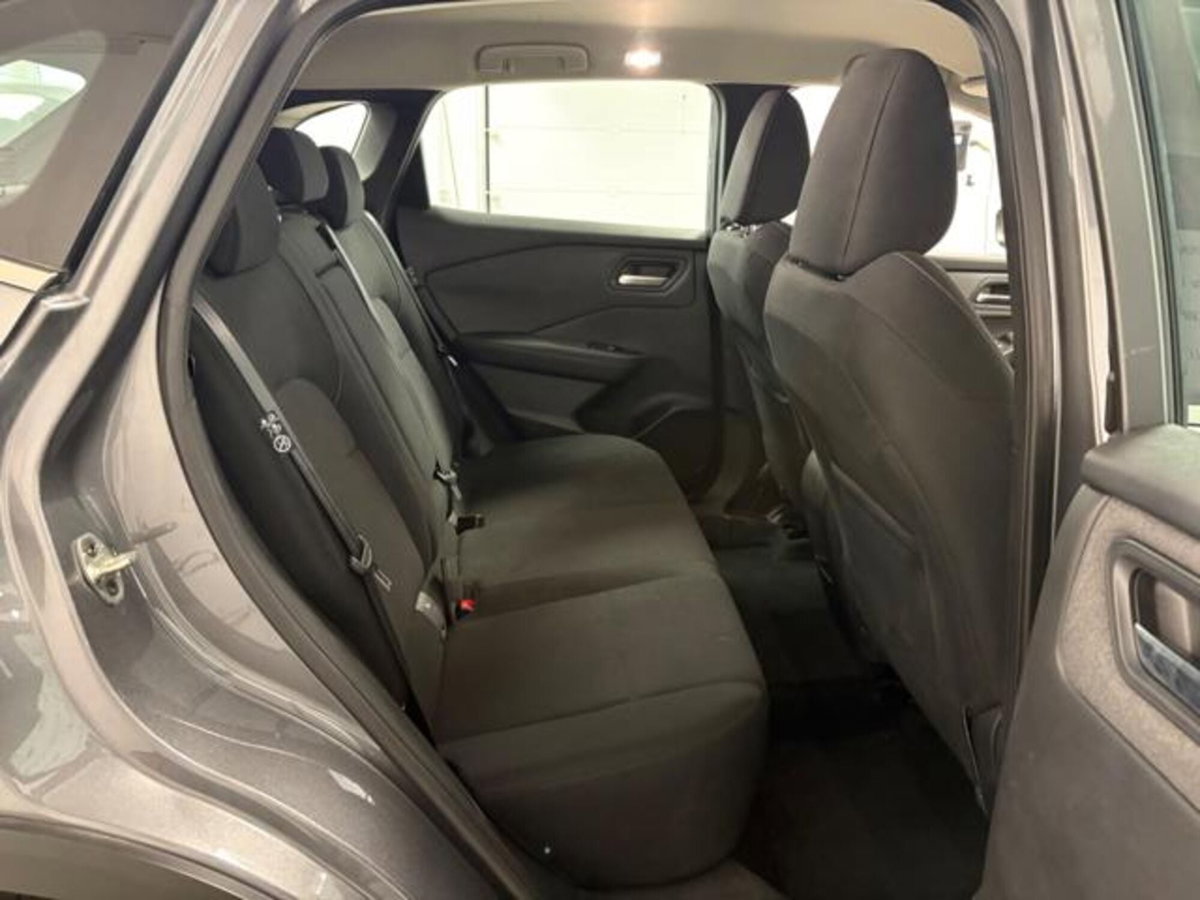 Nissan Qashqai 1.3 mhev Acenta 2wd 140cv (19)
