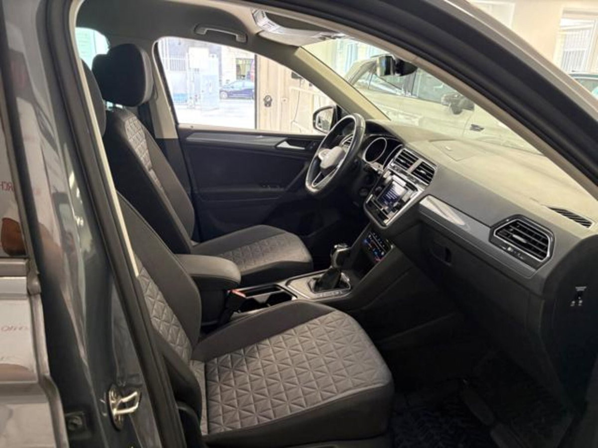 Volkswagen Tiguan 2.0 TDI 150 CV SCR DSG Life (15)