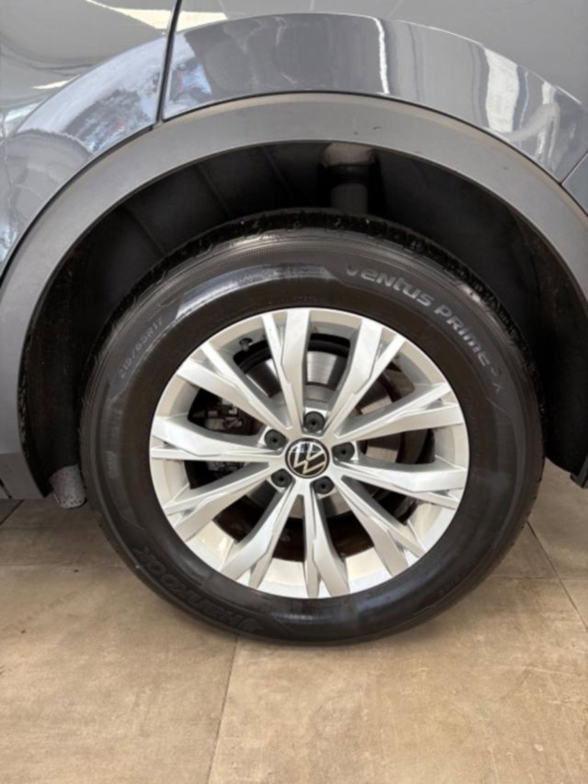 Volkswagen Tiguan 2.0 TDI 150 CV SCR DSG Life (19)