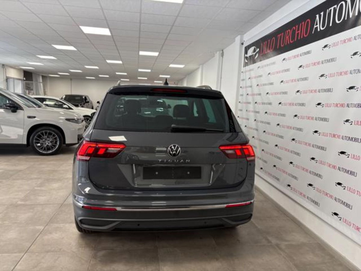 Volkswagen Tiguan 2.0 TDI 150 CV SCR DSG Life (5)