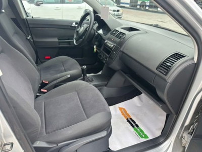 Volkswagen Polo 1.2 5p. X Air (19)