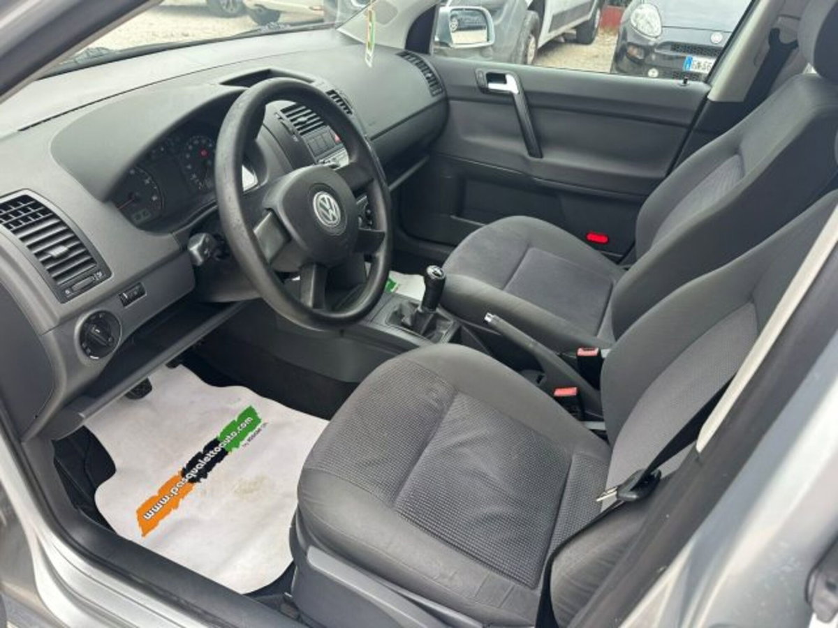 Volkswagen Polo 1.2 5p. X Air (5)
