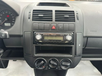Volkswagen Polo 1.2 5p. X Air (8)