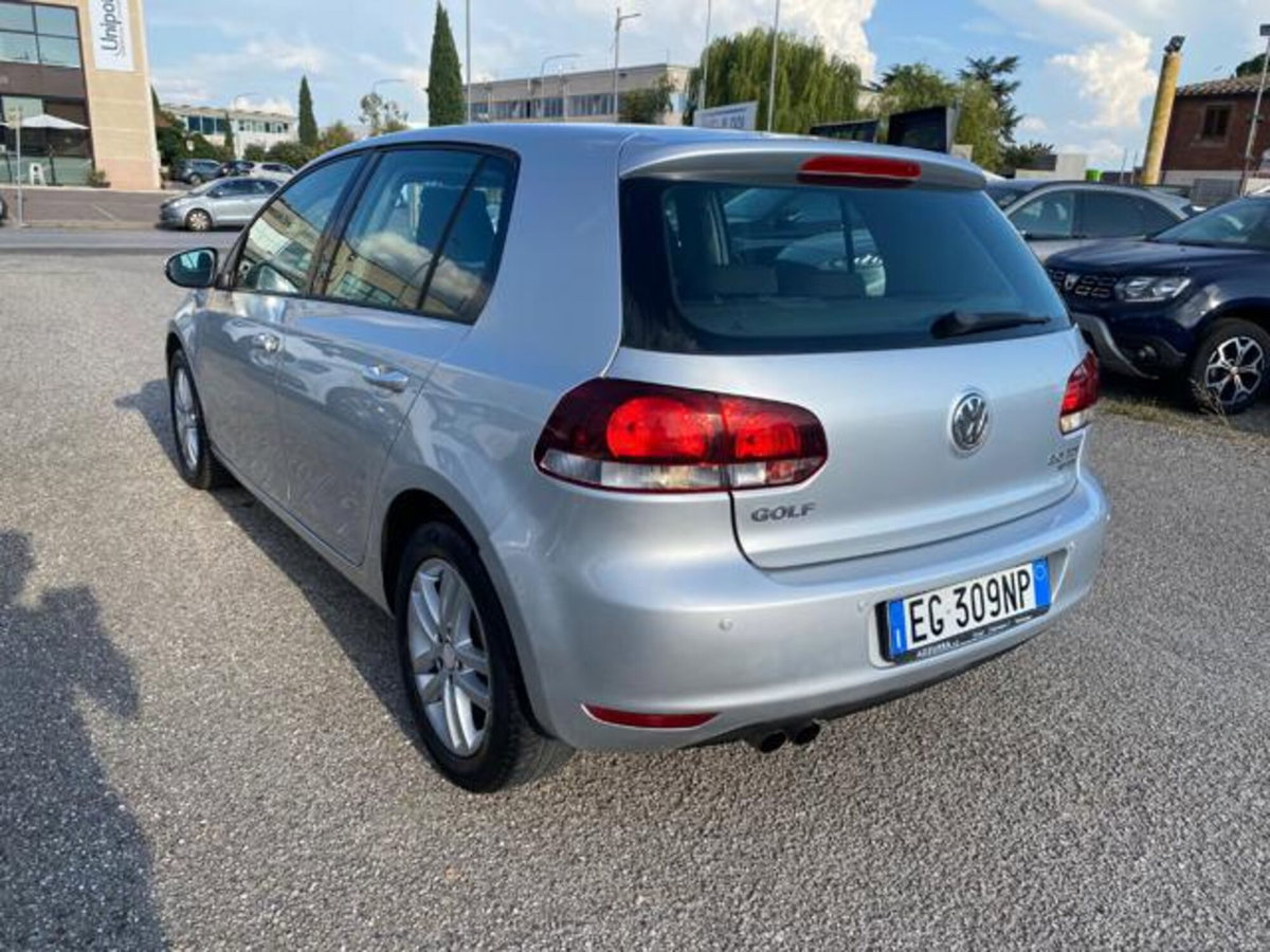 Volkswagen Golf 2.0 TDI 140CV DPF 5p. Highline (4)