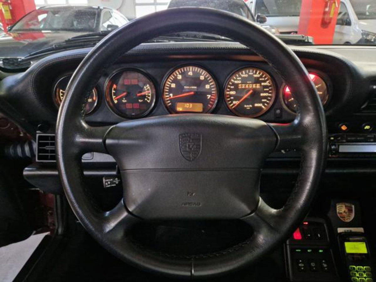 Porsche 911 Coupé Carrera 4 cat (11)