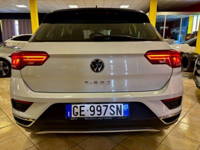 Volkswagen T-Roc 1.5 tsi R-Line dsg (5)