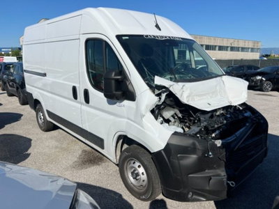 Toyota Proace Max Furgone Max 33 2.2d 120cv L2H2 Business (5)