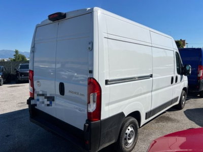 Toyota Proace Max Furgone Max 33 2.2d 120cv L2H2 Business (9)