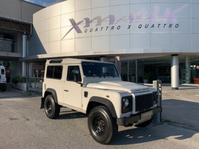 Land Rover Defender 90 2.4 TD4 Station Wagon S usata