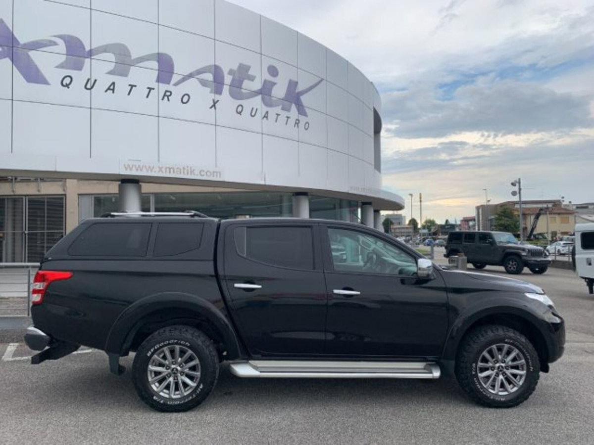 Mitsubishi L200 2.4 DI-D/181CV Double Cab Intense Hp Mivec (2)