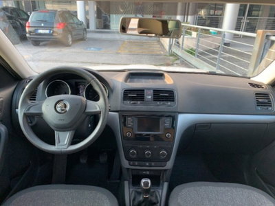 Skoda Yeti 2.0 TDI CR 110CV 4x4 Ambition (7)