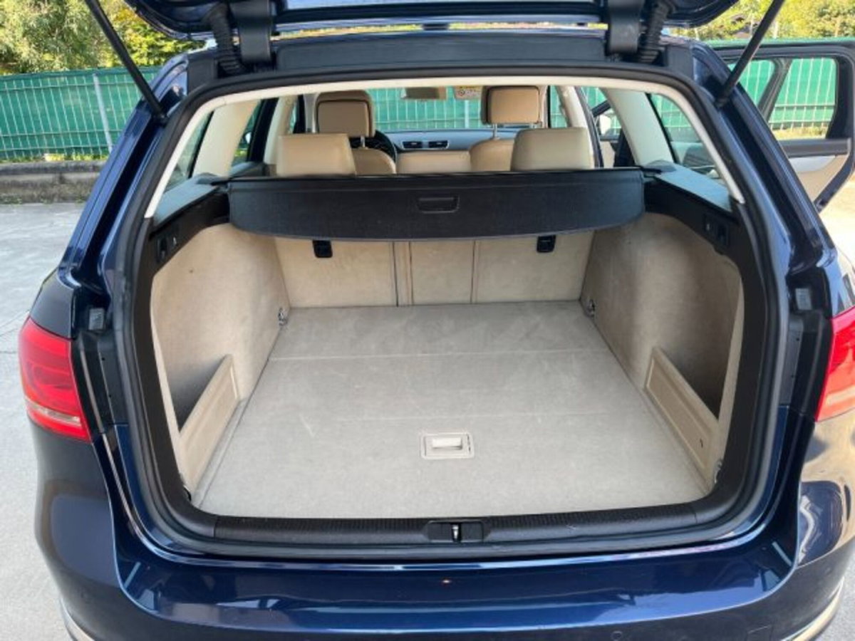 Volkswagen Passat Variant 2.0 TDI DSG High. BM.Tech. (8)