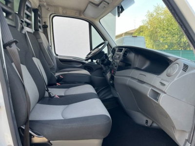 Iveco Daily Telaio 35C15 BTor 3.0 HPT PL-RG Cabinato (7)
