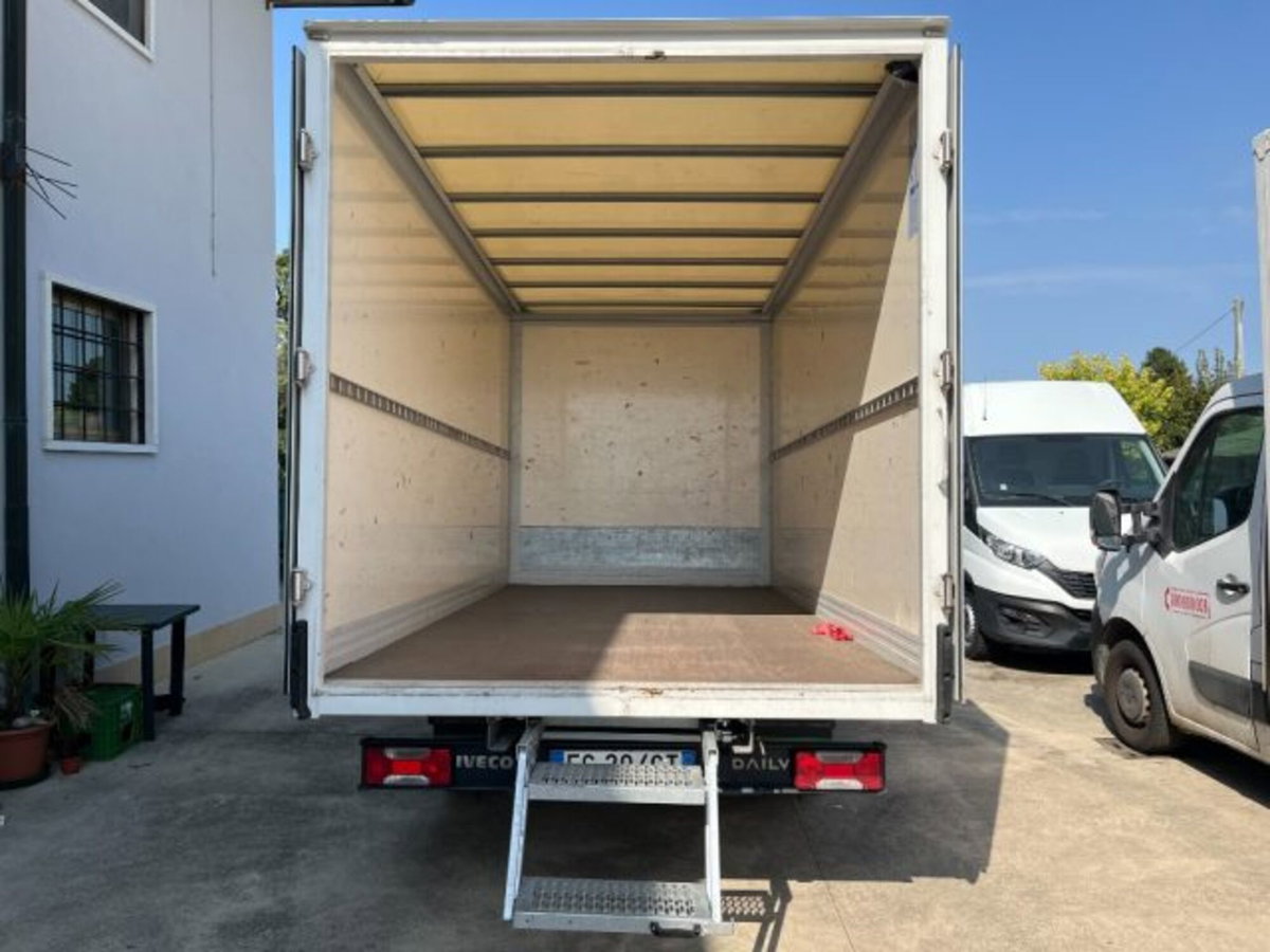 Iveco Daily Telaio 35C15 BTor 3.0 HPT PL-RG Cabinato (8)