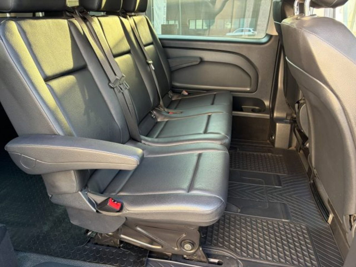 Mercedes-Benz Vito 2.0 110 CDI PC Mixto Compact (15)