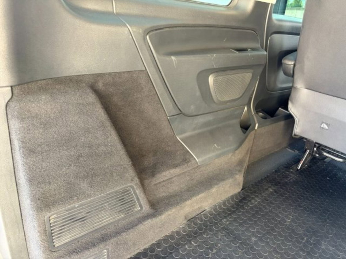 Mercedes-Benz Vito 2.0 110 CDI PC Mixto Compact (20)