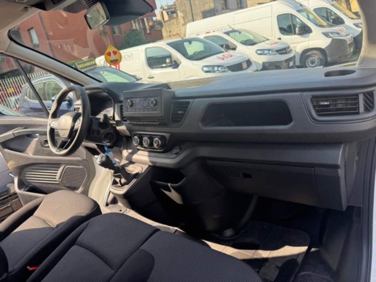 Renault Trafic Furgone BluedCi 150CV EDC PL-TN SpaceClass (15)