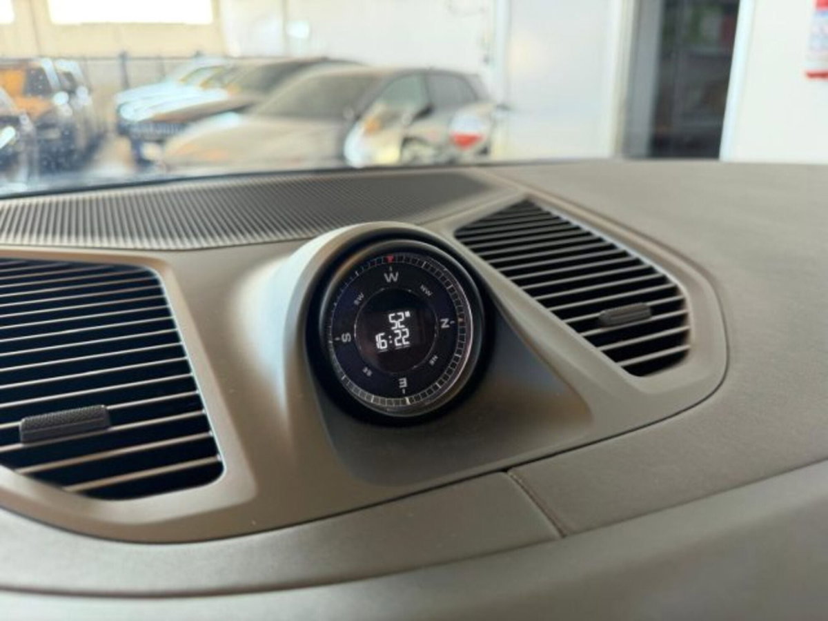 Porsche Cayenne 3.0 V6 E-Hybrid (13)