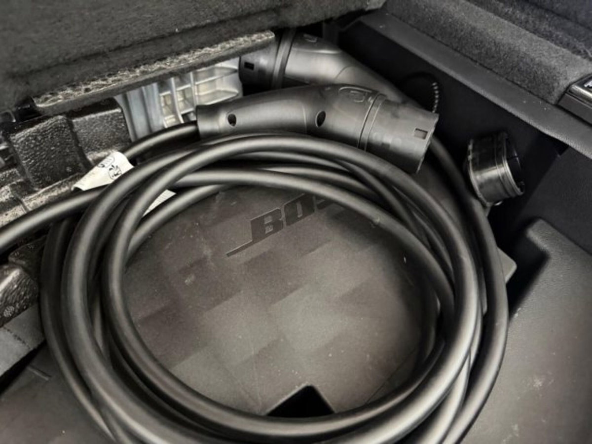 Porsche Cayenne 3.0 V6 E-Hybrid (17)