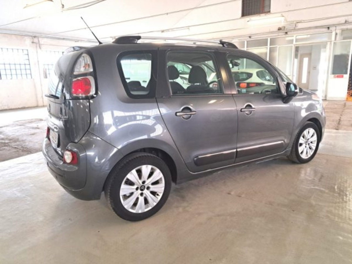Citroen C3 Picasso 1.4 VTi 95 Exclusive Style (4)