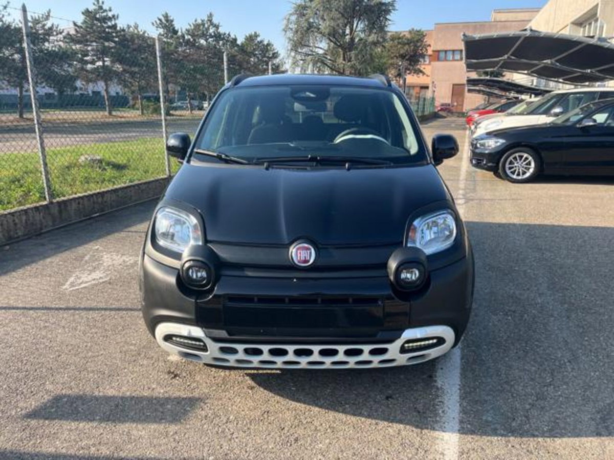 Fiat Pandina 1.0 firefly hybrid s&s 65cv (2)