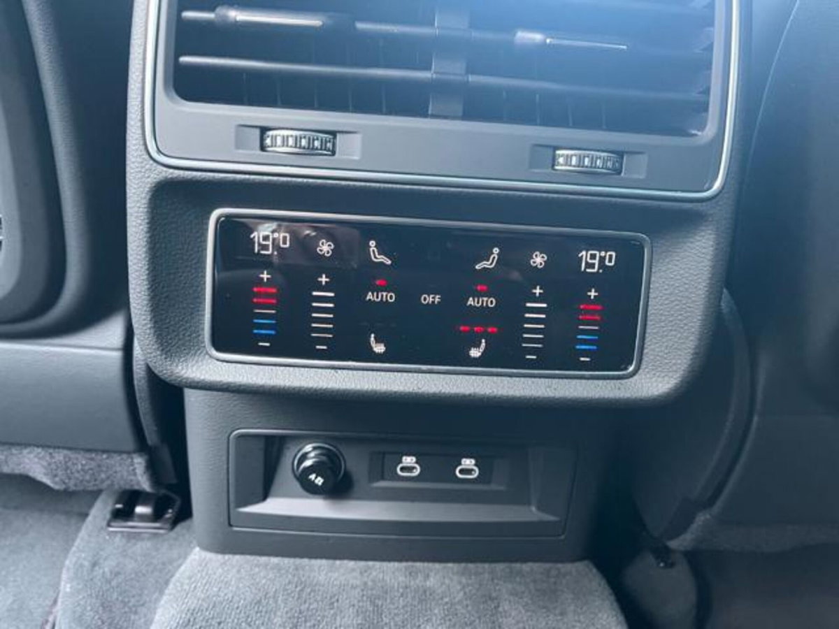 Audi Q8 Q8 50 TDI 286 CV quattro tiptronic Sport (17)