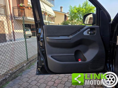 Nissan Navara 2.5 dCi 190CV 4 porte Double Cab Sport (20)