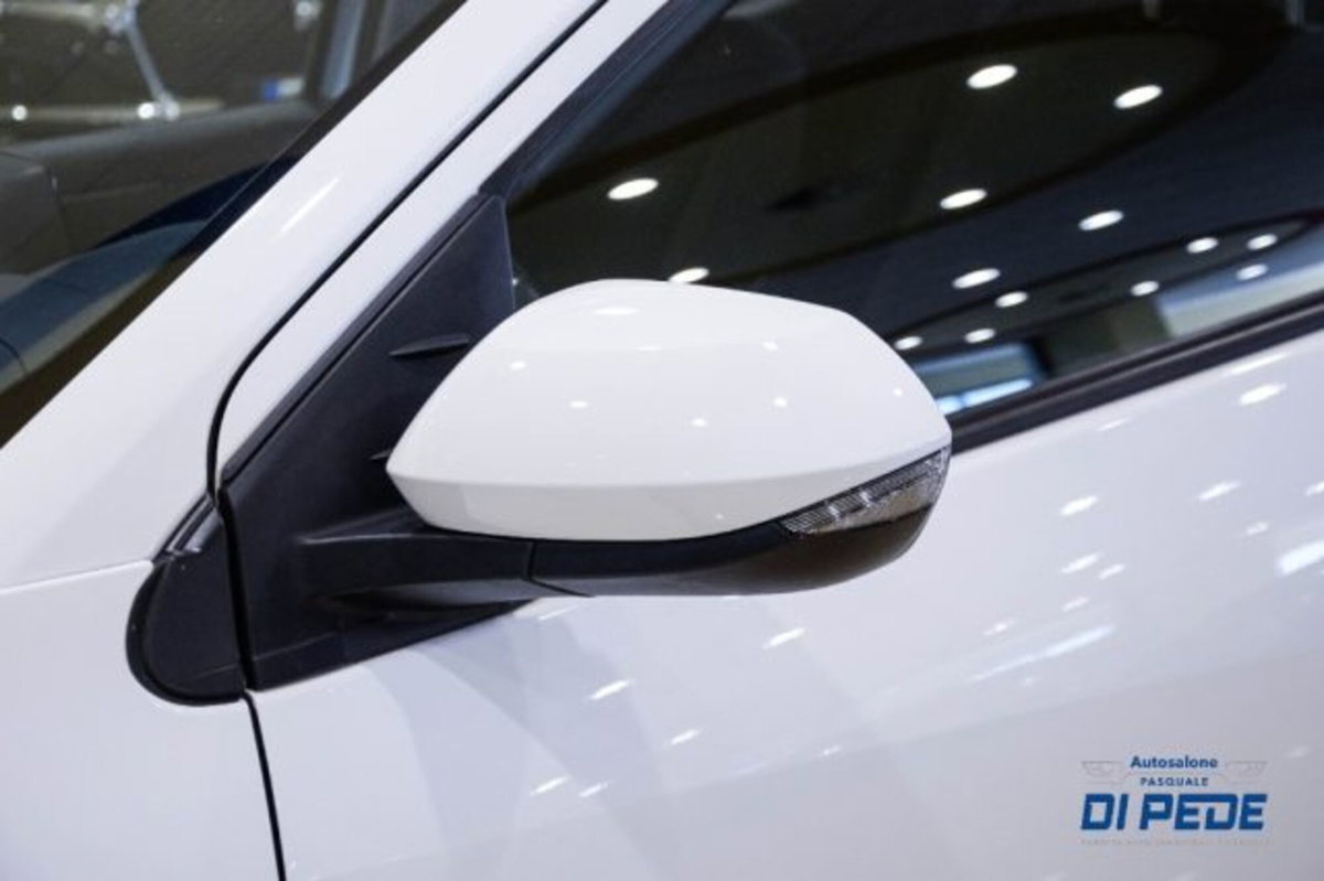 Toyota Yaris Cross 1.5 Hybrid 5p. E-CVT Active (17)