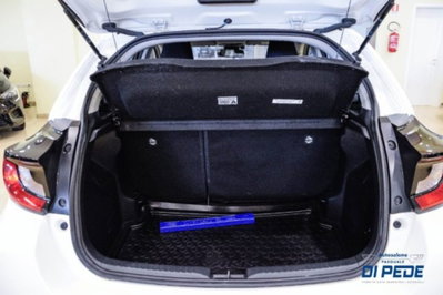 Toyota Yaris Cross 1.5 Hybrid 5p. E-CVT Active (19)