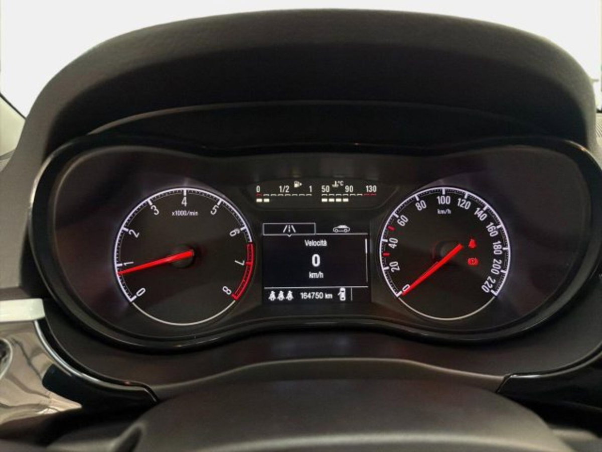 Opel Corsa 1.4 90CV GPL Tech 5 porte Innovation (9)