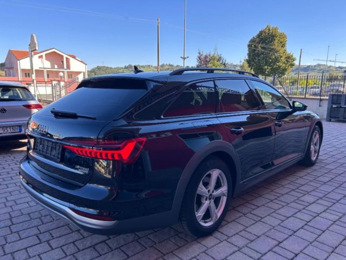 Audi A6 Allroad 40 TDI 2.0 quattro S tronic Evolution (3)