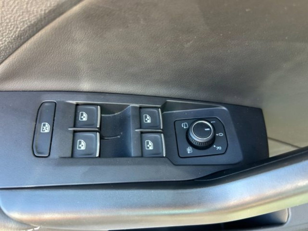 Volkswagen T-Cross 1.0 TSI Sport (14)