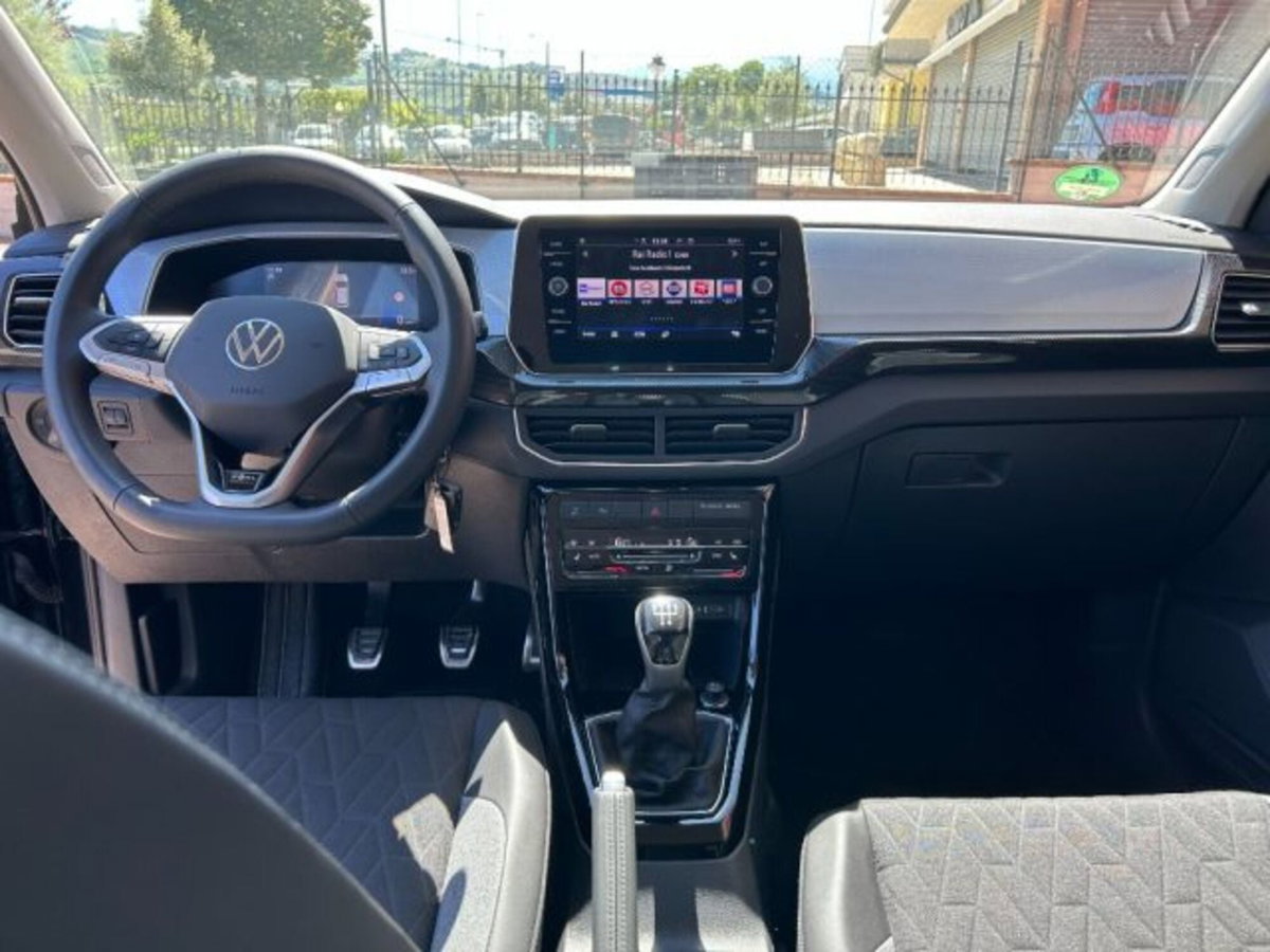 Volkswagen T-Cross 1.0 TSI Sport (7)