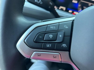 Volkswagen T-Roc 1.0 tsi R-Line 115cv (12)