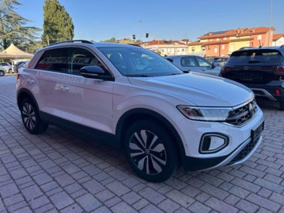 Volkswagen T-Roc 1.0 tsi R-Line 115cv (2)