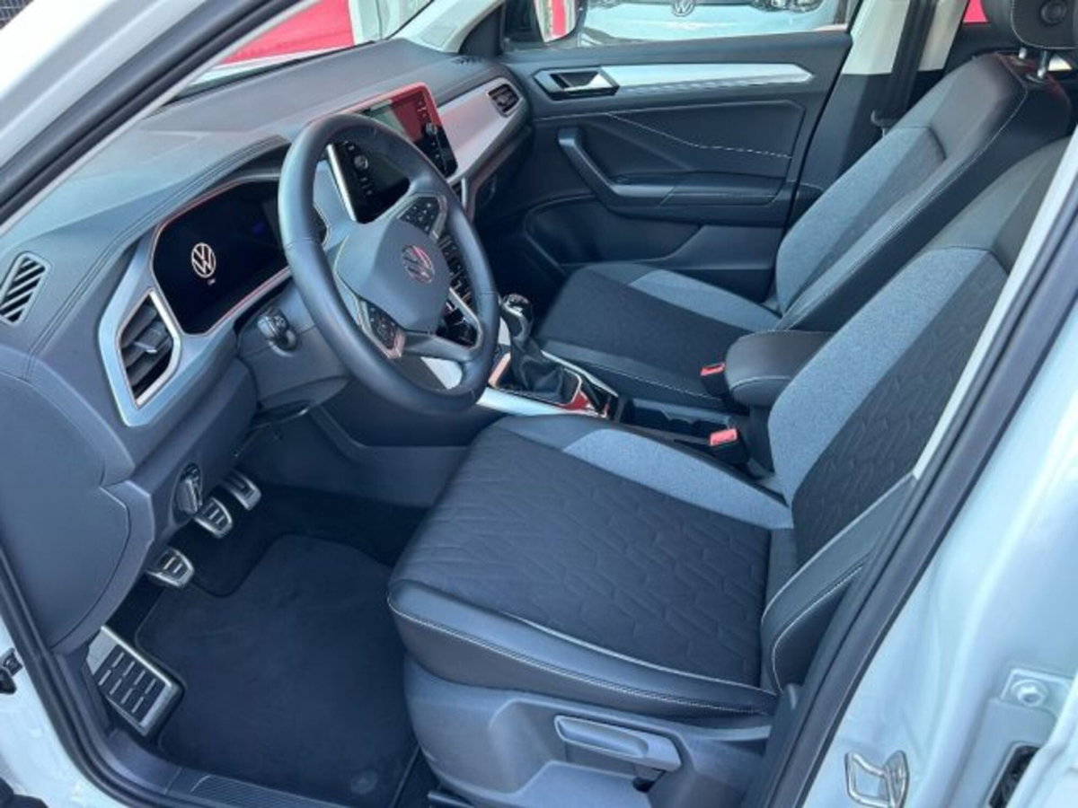 Volkswagen T-Roc 1.0 tsi R-Line 115cv (5)