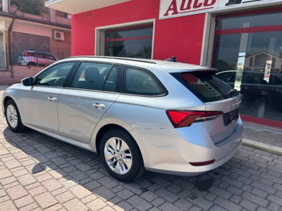 Skoda Octavia Station Wagon 1.5 G-TEC DSG Wagon Ambition (4)
