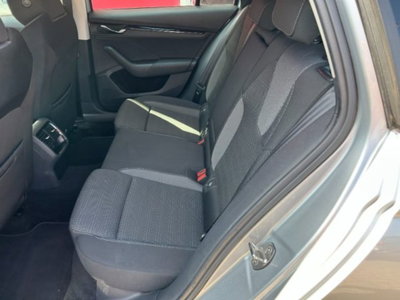 Skoda Octavia Station Wagon 1.5 G-TEC DSG Wagon Ambition (6)