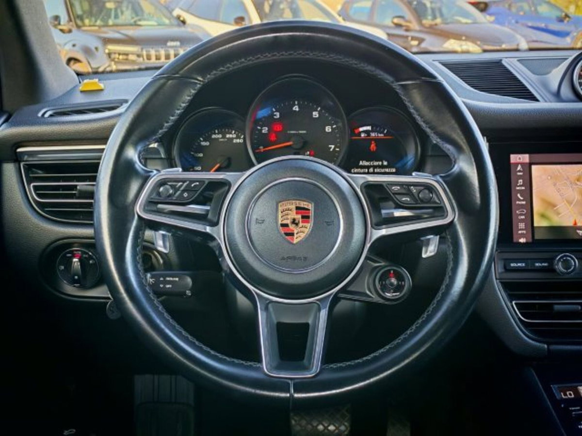 Porsche Macan 2.0 (10)