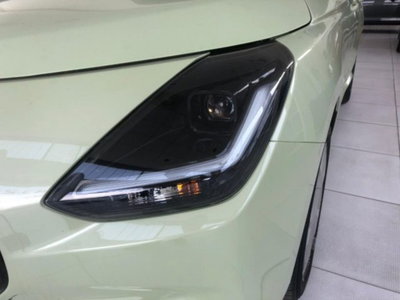 Suzuki Swift 1.2h Top 4wd allgrip (15)