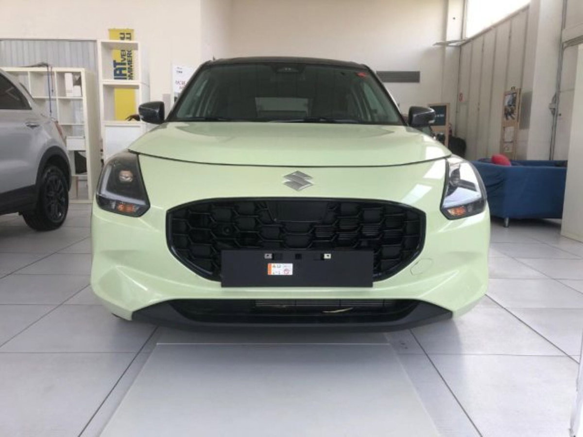 Suzuki Swift 1.2h Top 4wd allgrip (3)