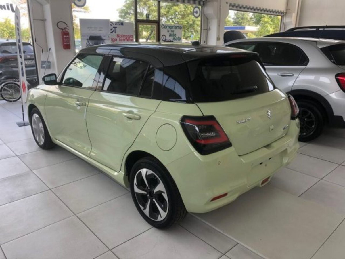 Suzuki Swift 1.2h Top 4wd allgrip (4)