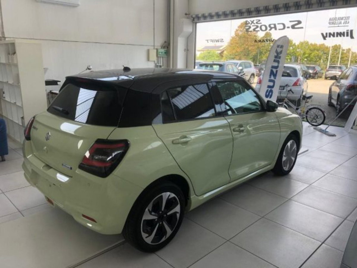 Suzuki Swift 1.2h Top 4wd allgrip (5)