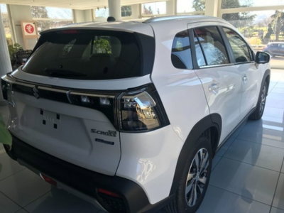 Suzuki S-Cross 1.4h Top 2wd 110cv (17)