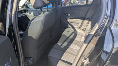 Peugeot 208 50 kWh Allure (14)