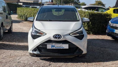 Toyota Aygo X 1.0 Lounge 72cv (12)