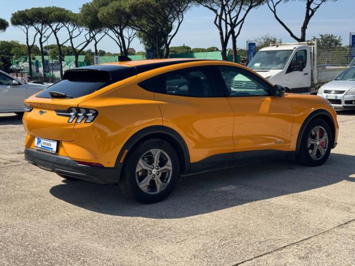 Ford Mustang Mach-E standard range rwd 268cv auto (3)