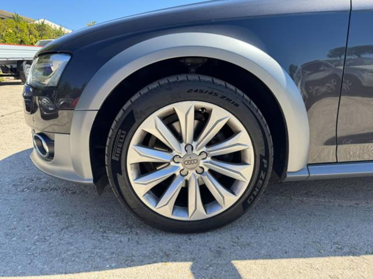 Audi A4 Allroad 2.0 TDI 190 CV cl.d. (15)