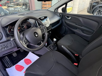 Renault Clio dCi 8V 75 CV 5 porte Moschino Life (20)