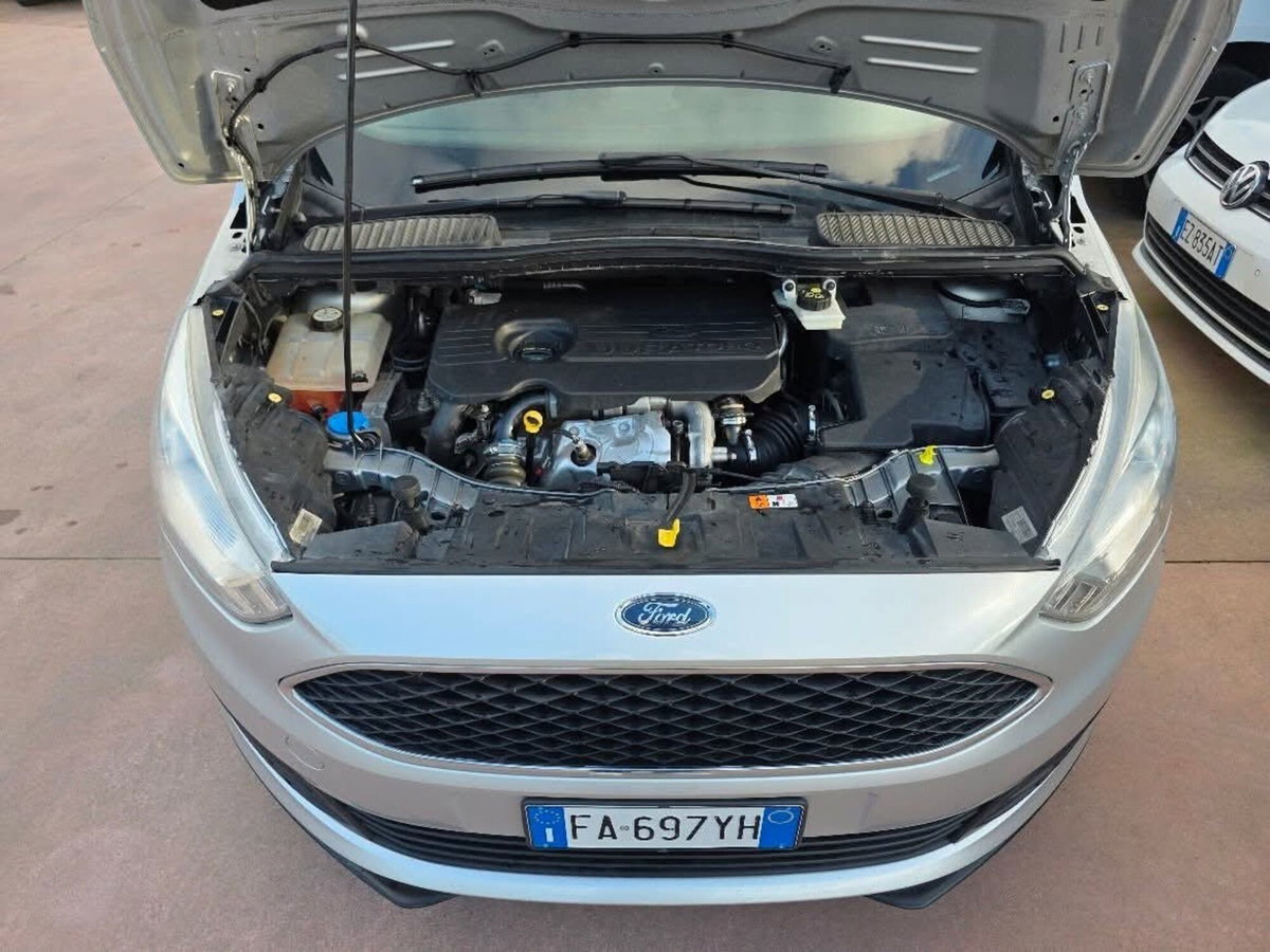 Ford C-Max 1.5 TDCi 120CV Powershift Start&Stop Titanium (19)
